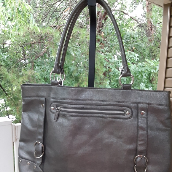 Designed exclusively for Lancome - Picture 4 of 5